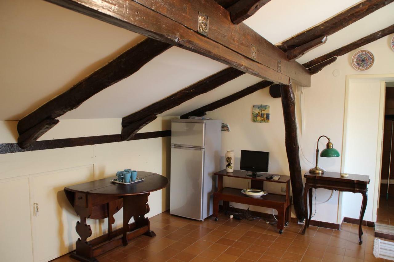Caravita, 14 Naples Extérieur photo